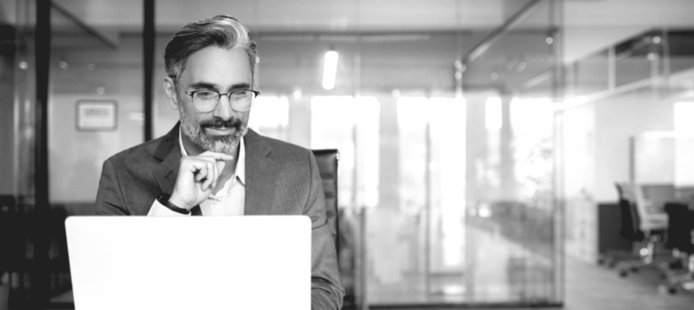 Legal documentation review during webinar workshop